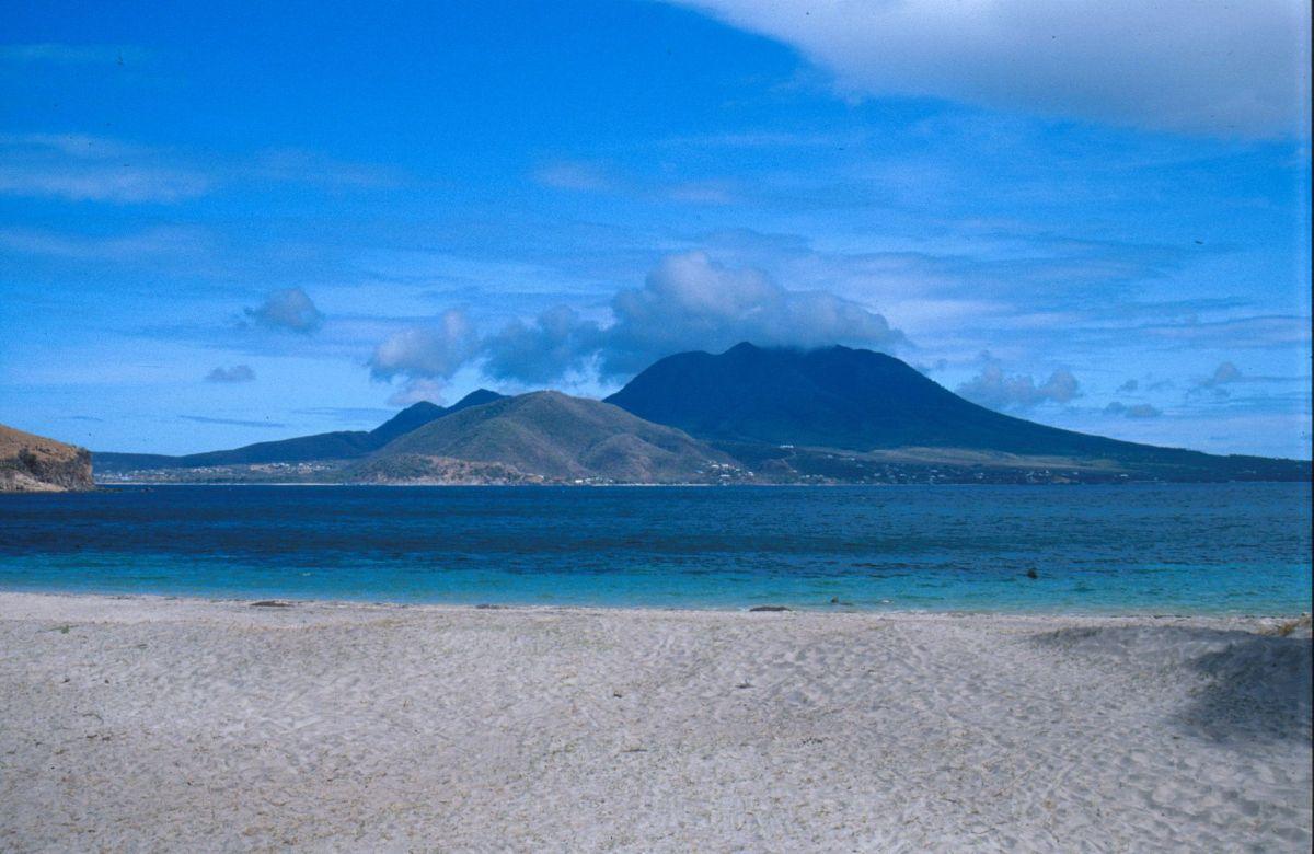 Fotky: Svat� Kry�tof a Nevis (foto, obrazky)